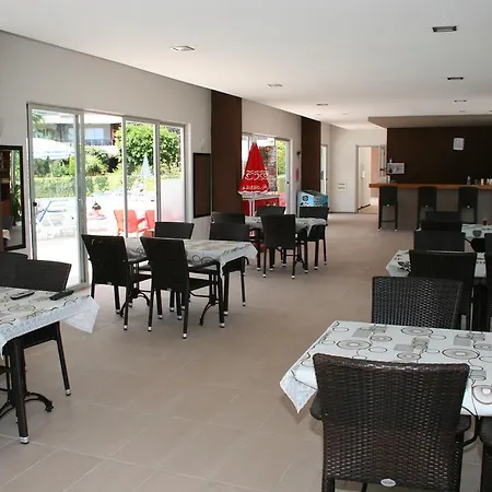 Apartament Riverside *