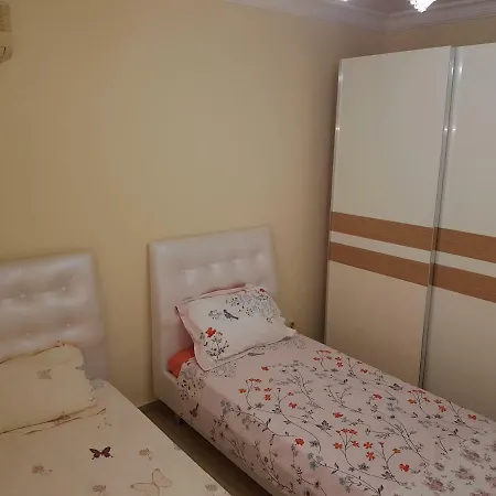 Riverside Apartament *