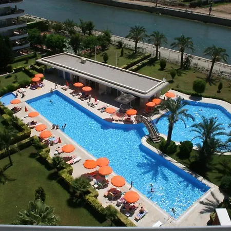 Апартаменты Riverside
